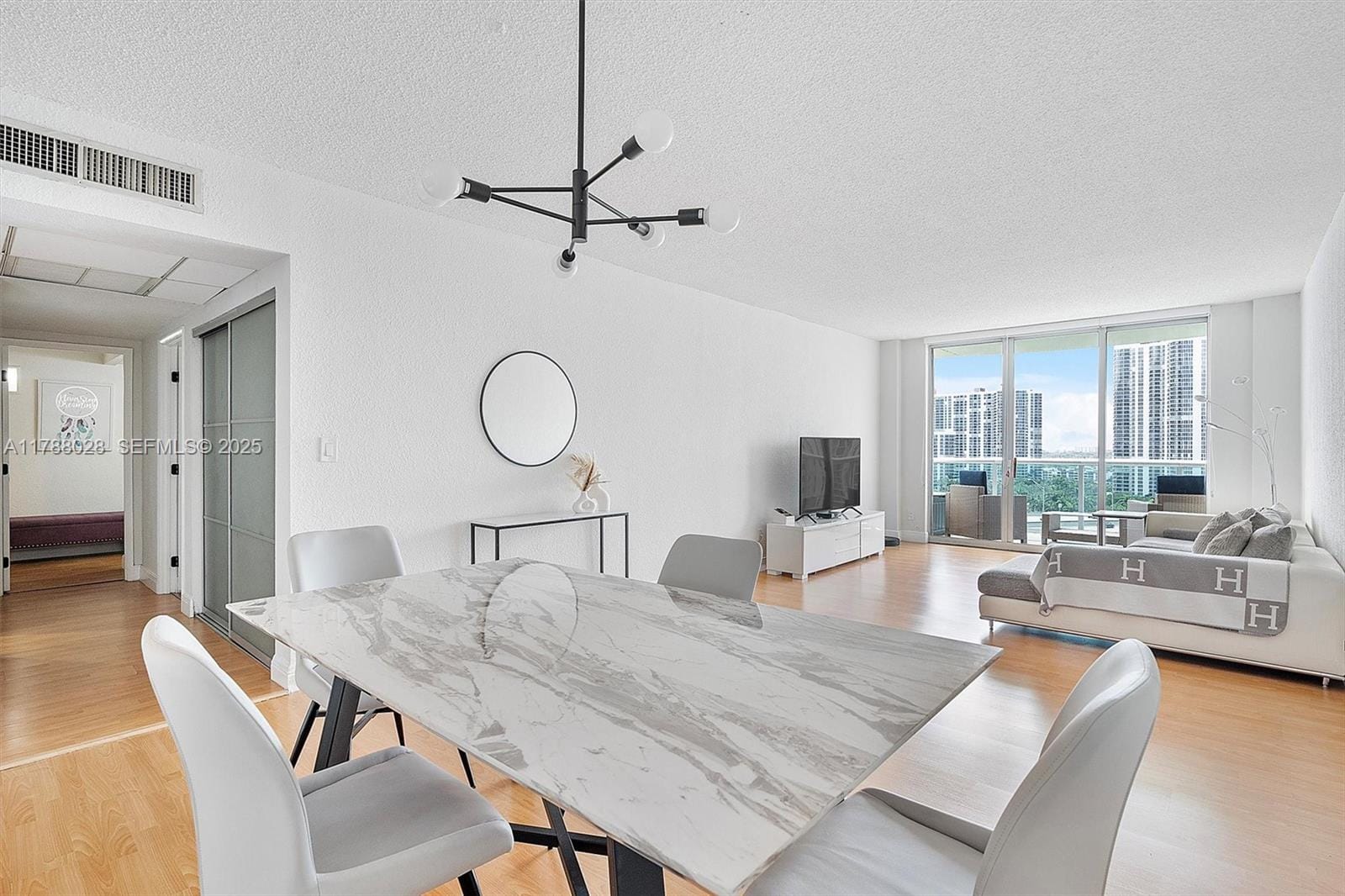 19390 Collins Avenue 1501, Sunny Isles Beach, FL 33160 photo 5