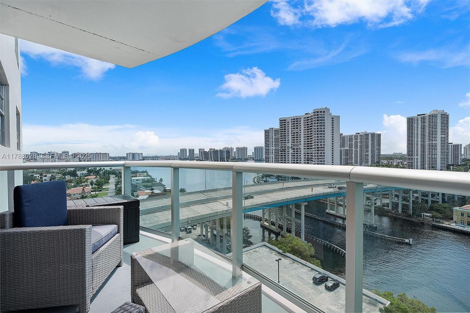 19390 Collins Avenue 1501, Sunny Isles Beach, FL 33160 photo 8
