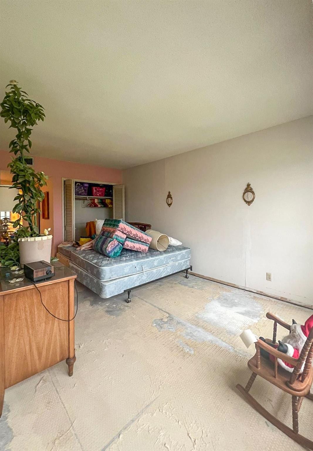 3050 N Palm Aire Drive 604 — photo 11