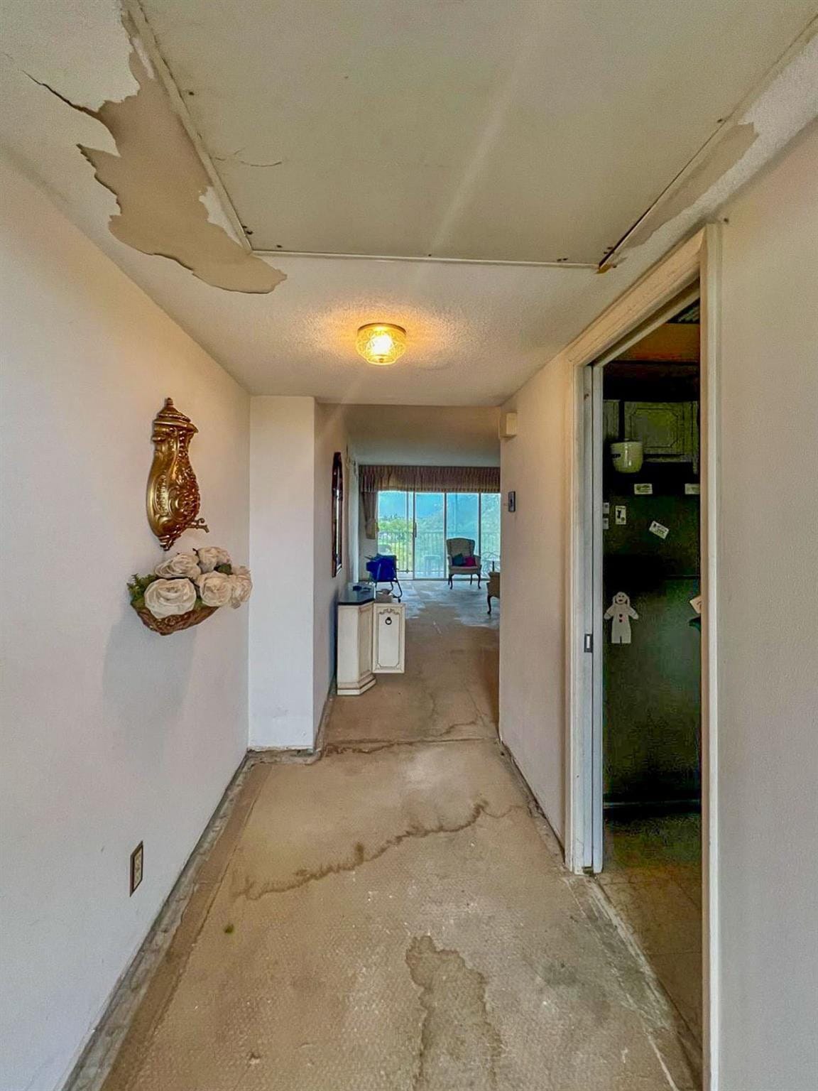 3050 N Palm Aire Drive 604 — photo 3