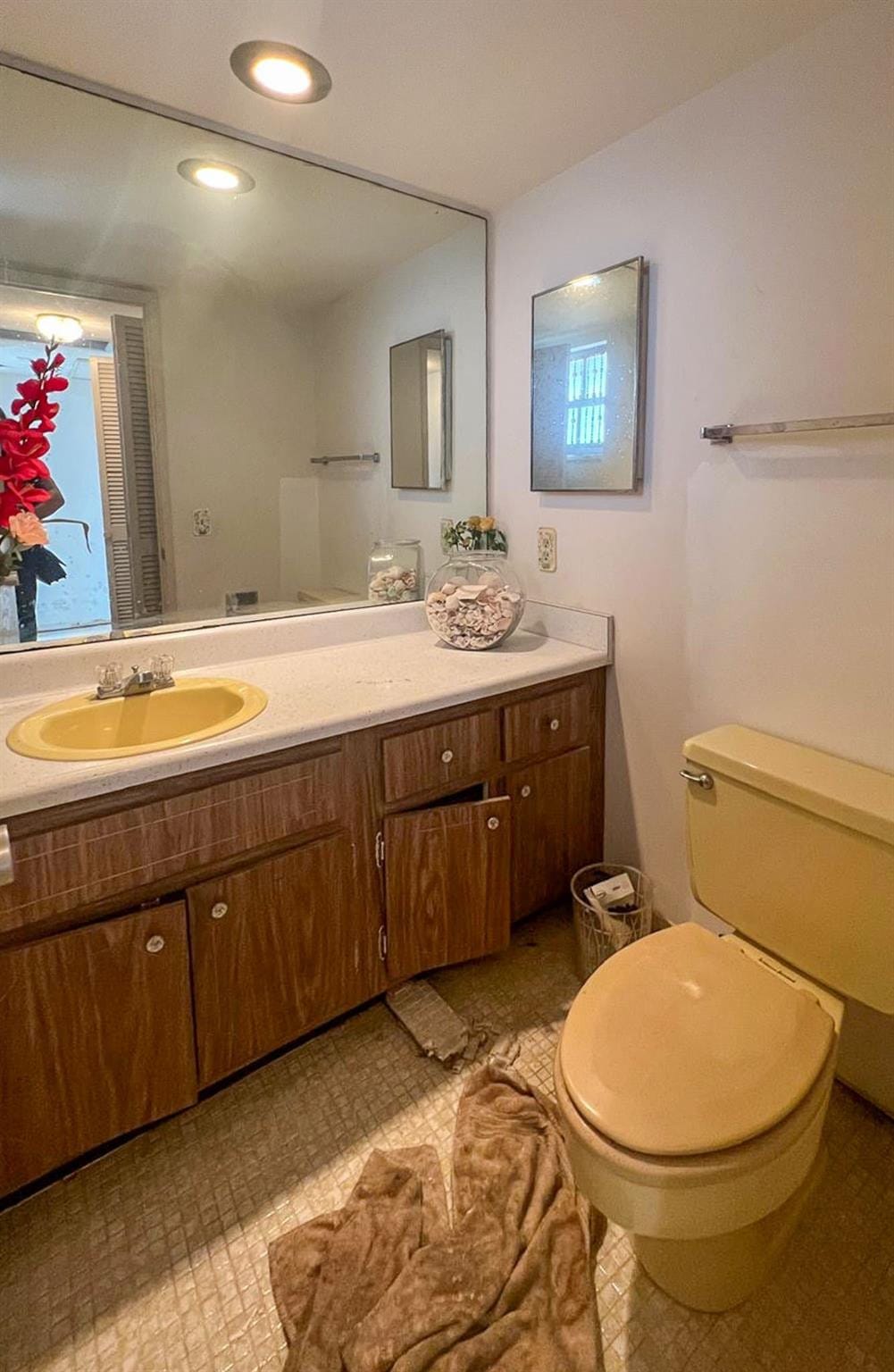 3050 N Palm Aire Drive 604 — photo 5
