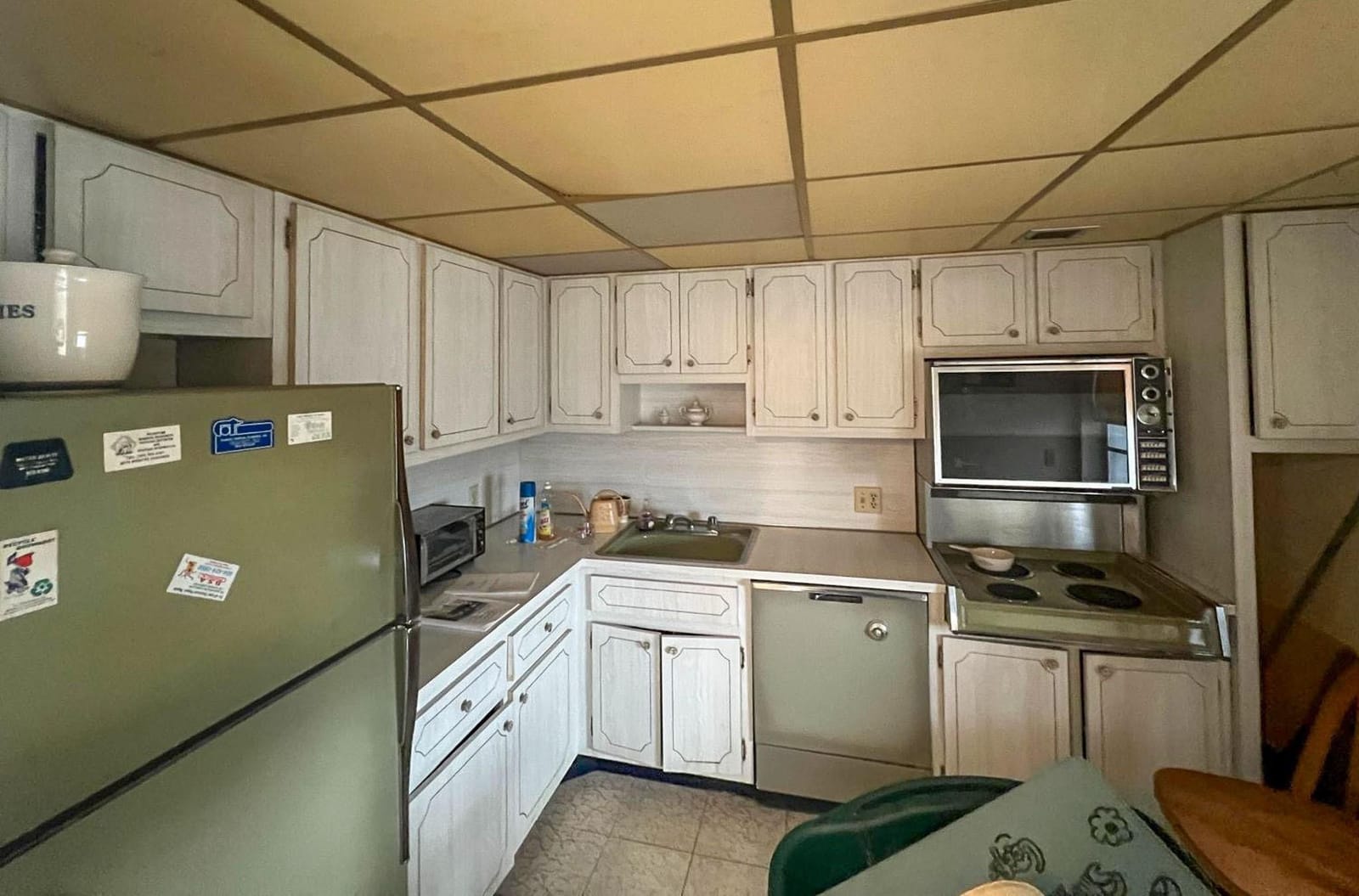 3050 N Palm Aire Drive 604 — photo 7