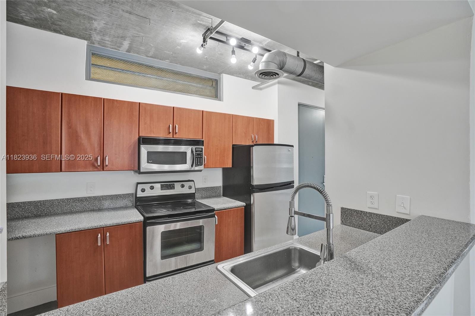 455 NE 25th Street 609, Miami, FL 33137 photo 7