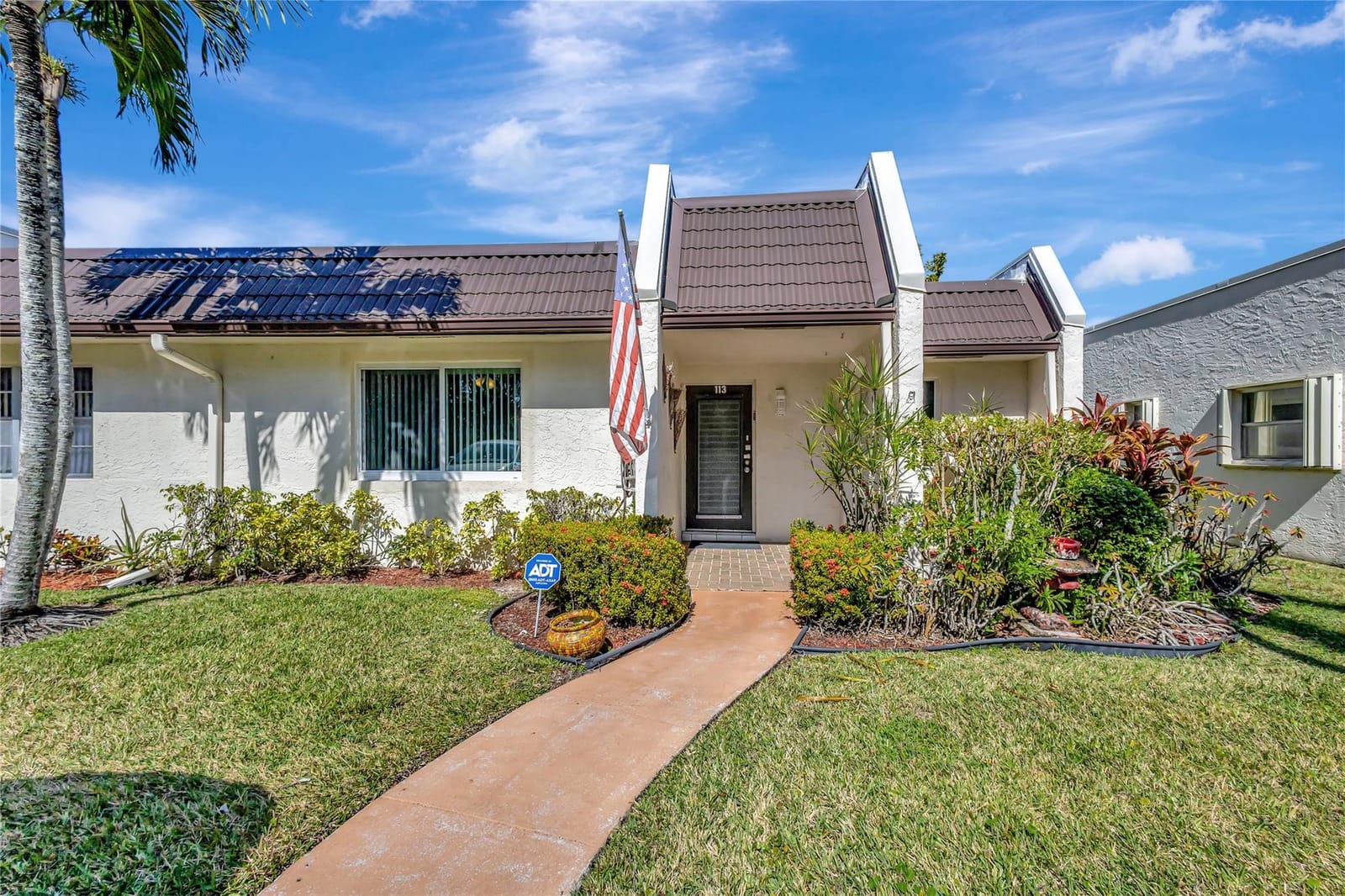 113 Lake Susan Drive 113, West Palm Beach, FL 33411
