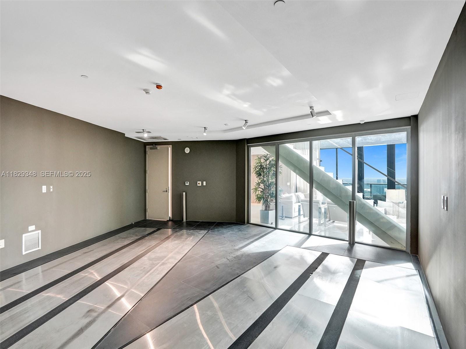 18555 Collins Avenue 4403, Sunny Isles Beach, FL 33160 photo 14