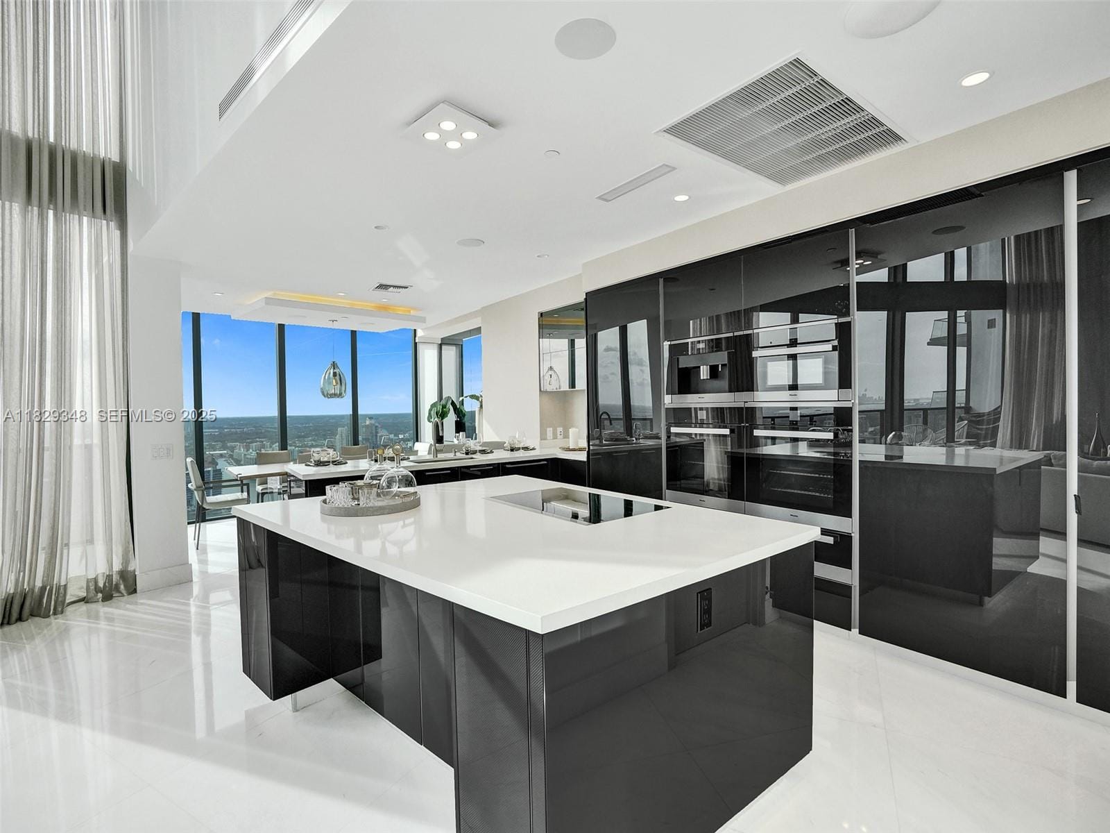 18555 Collins Avenue 4403, Sunny Isles Beach, FL 33160 photo 15
