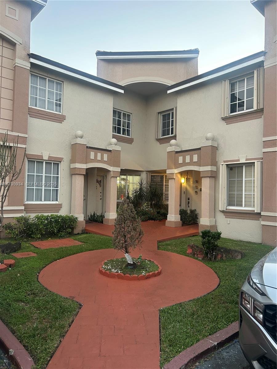8346 NW 10th Street 6F, Miami, FL 33126
