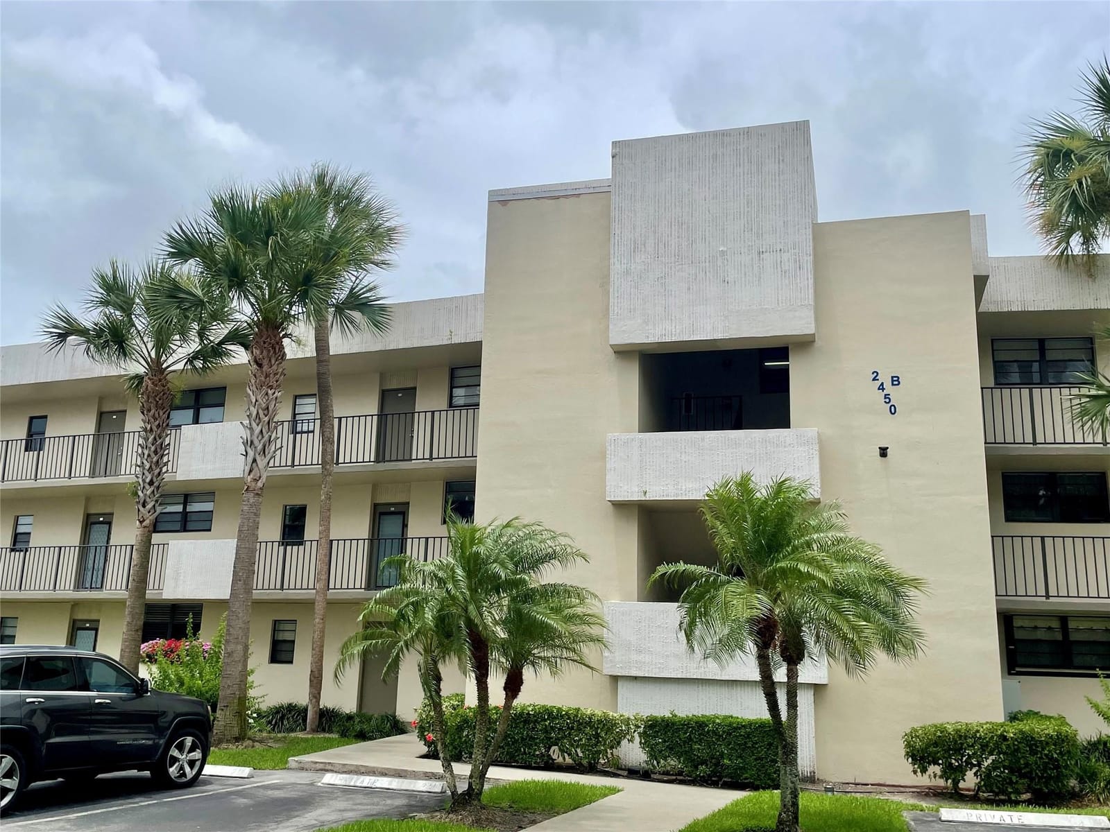 2450 Deer Creek Country Club Boulevard 206-B, Deerfield Beach, FL 33442 photo 2