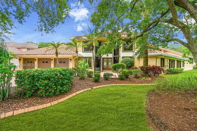 1910 Preston Trail, sold in Eagle Glen, Coral Springs, FL