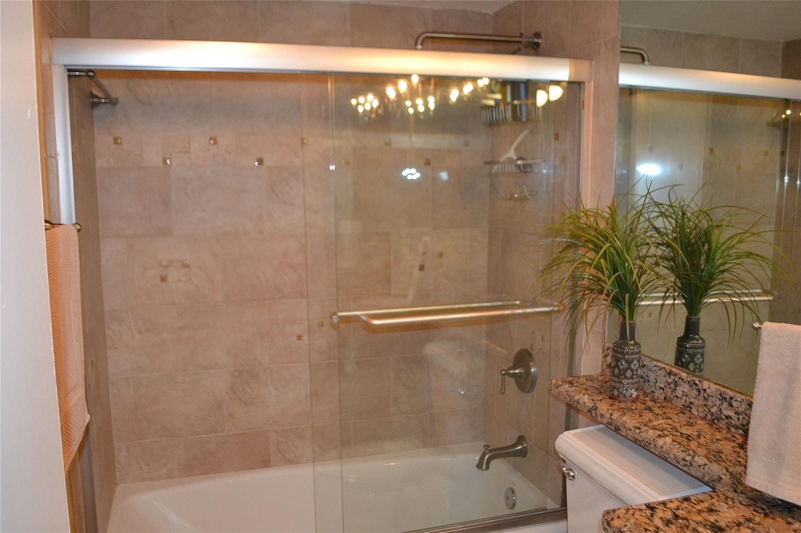 3850 Oaks Clubhouse Drive 405, Pompano Beach, FL 33069 photo 21