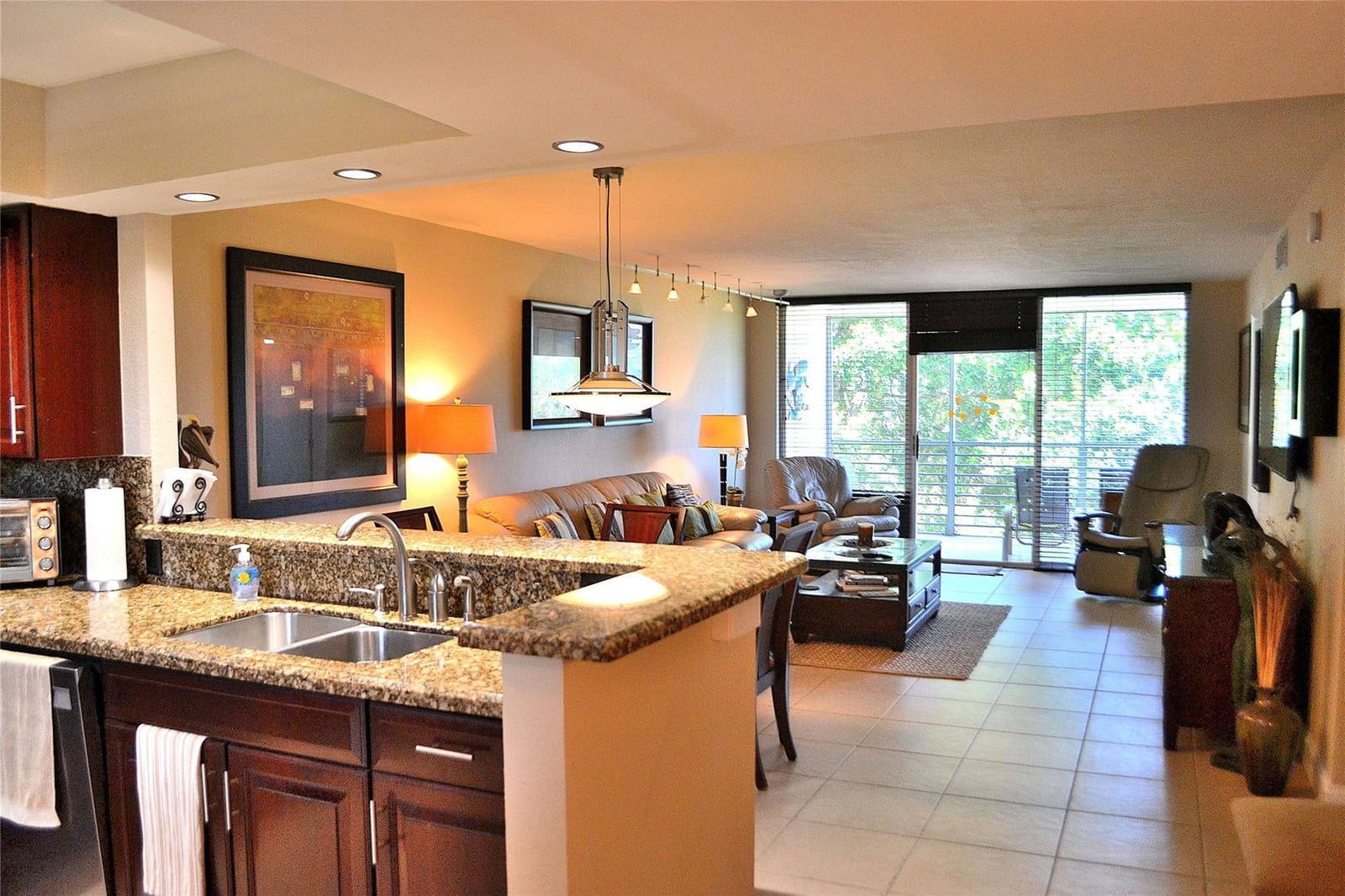 3850 Oaks Clubhouse Drive 405, Pompano Beach, FL 33069 photo 26