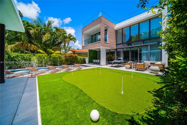 1823 SW 2nd Court, Miami, FL 33129
