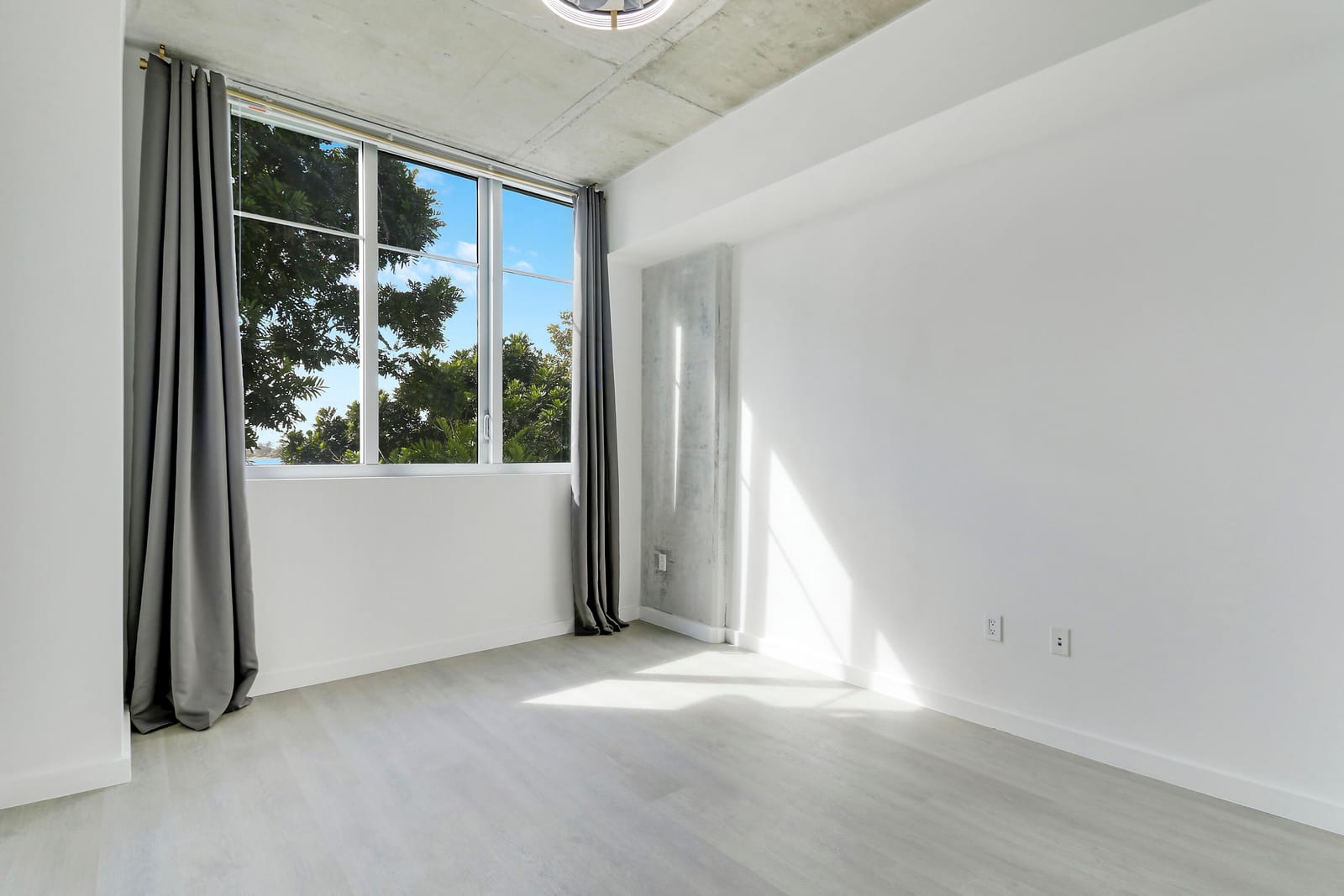 300 S Australian Avenue U127, West Palm Beach, FL 33401 photo 27