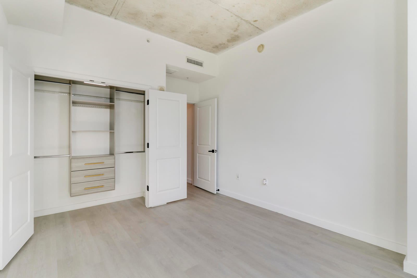 300 S Australian Avenue U127, West Palm Beach, FL 33401 photo 29