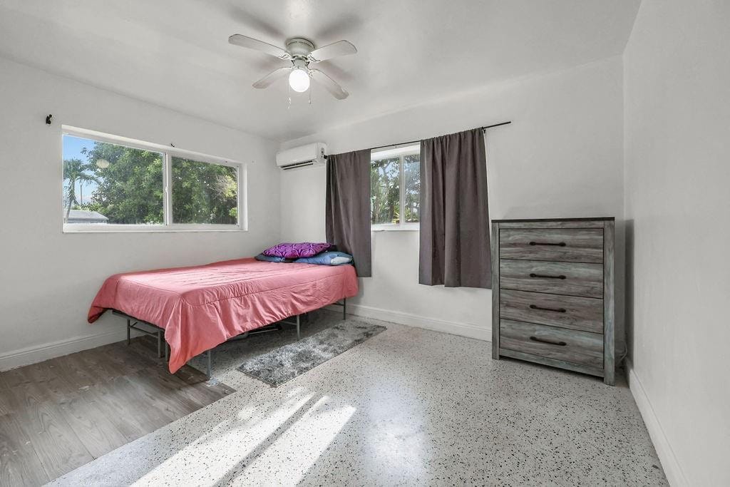 2212 Roosevelt Street, Hollywood, FL 33020 photo 13