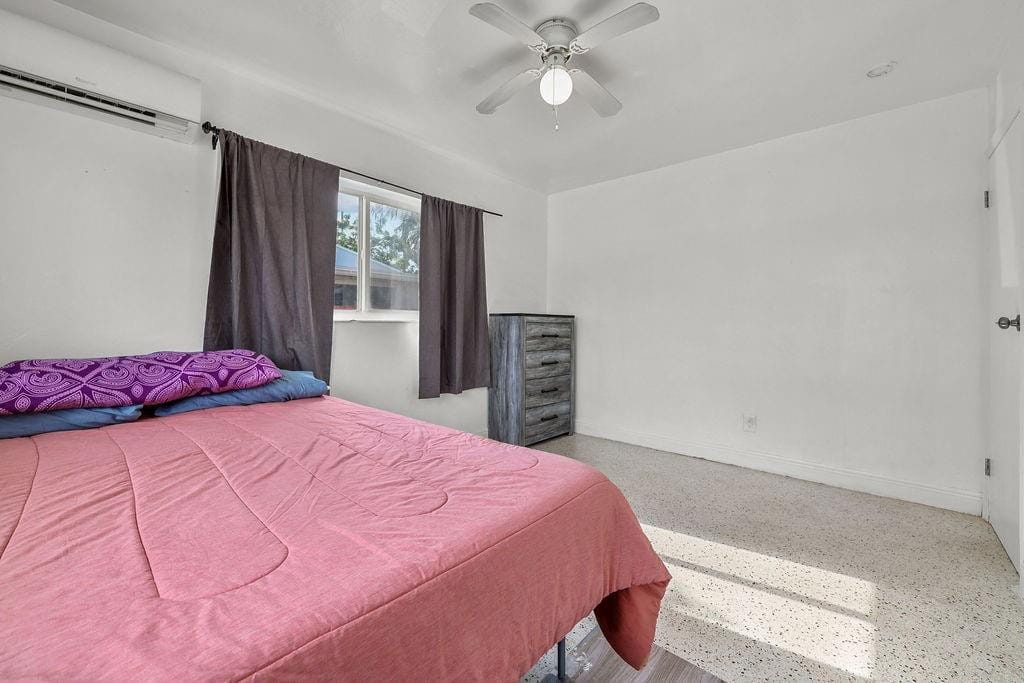 2212 Roosevelt Street, Hollywood, FL 33020 photo 14