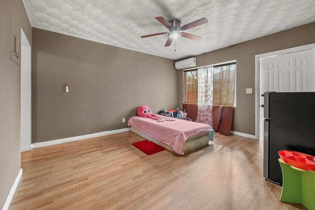 2212 Roosevelt Street, Hollywood, FL 33020 photo 19