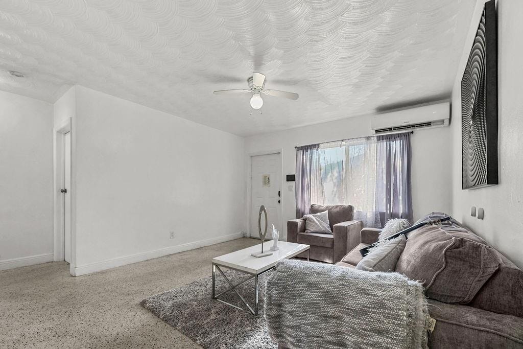 2212 Roosevelt Street, Hollywood, FL 33020 photo 3