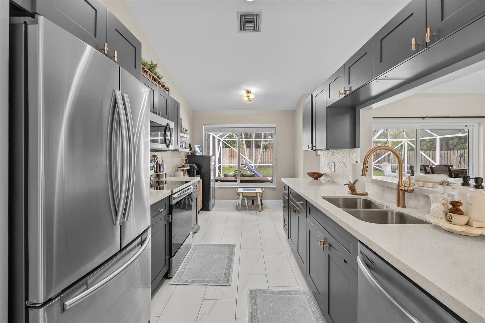 7163 NW 45th Avenue — photo 10