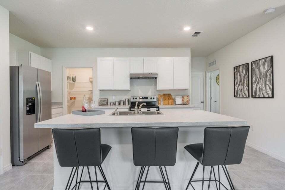 9614 Sea Spray Drive — photo 3