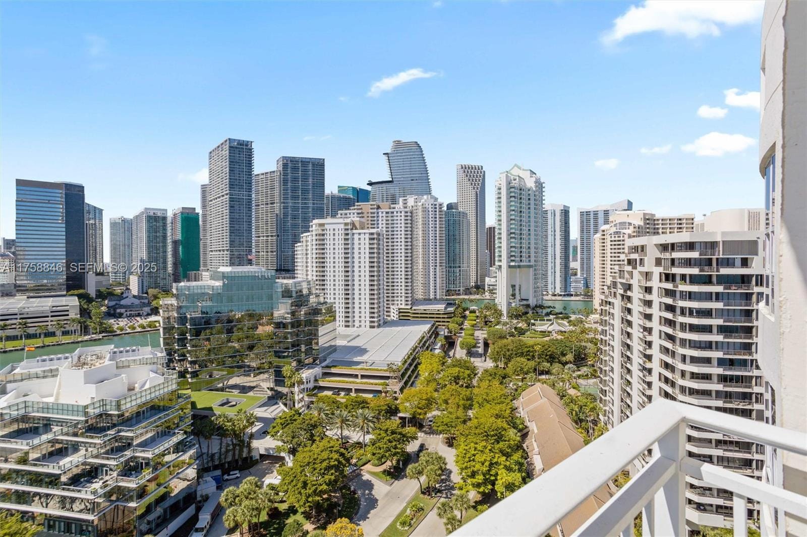 770 Claughton Island Drive PH-18, Miami, FL 33131