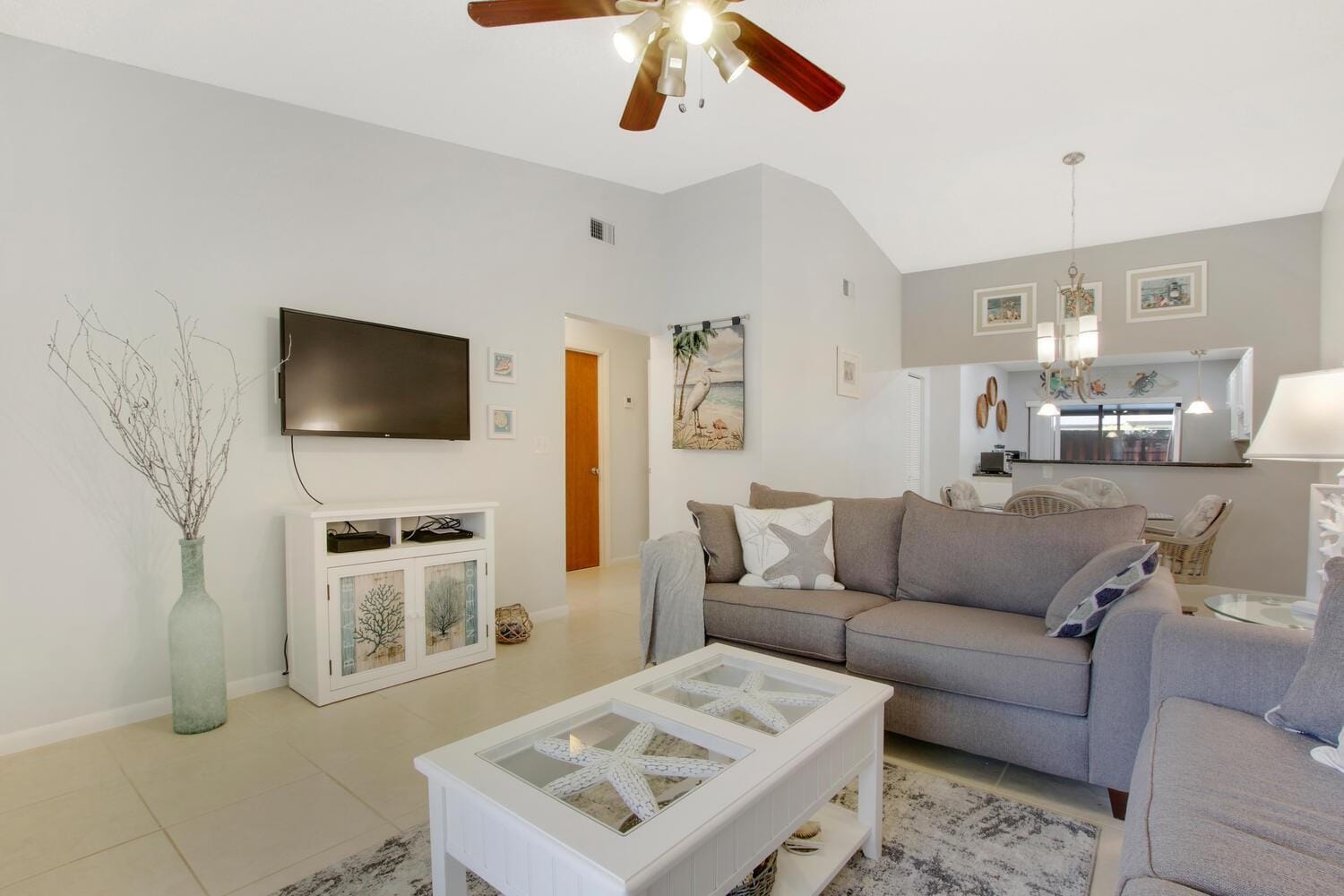 8093 SE Villa Circle — photo 9