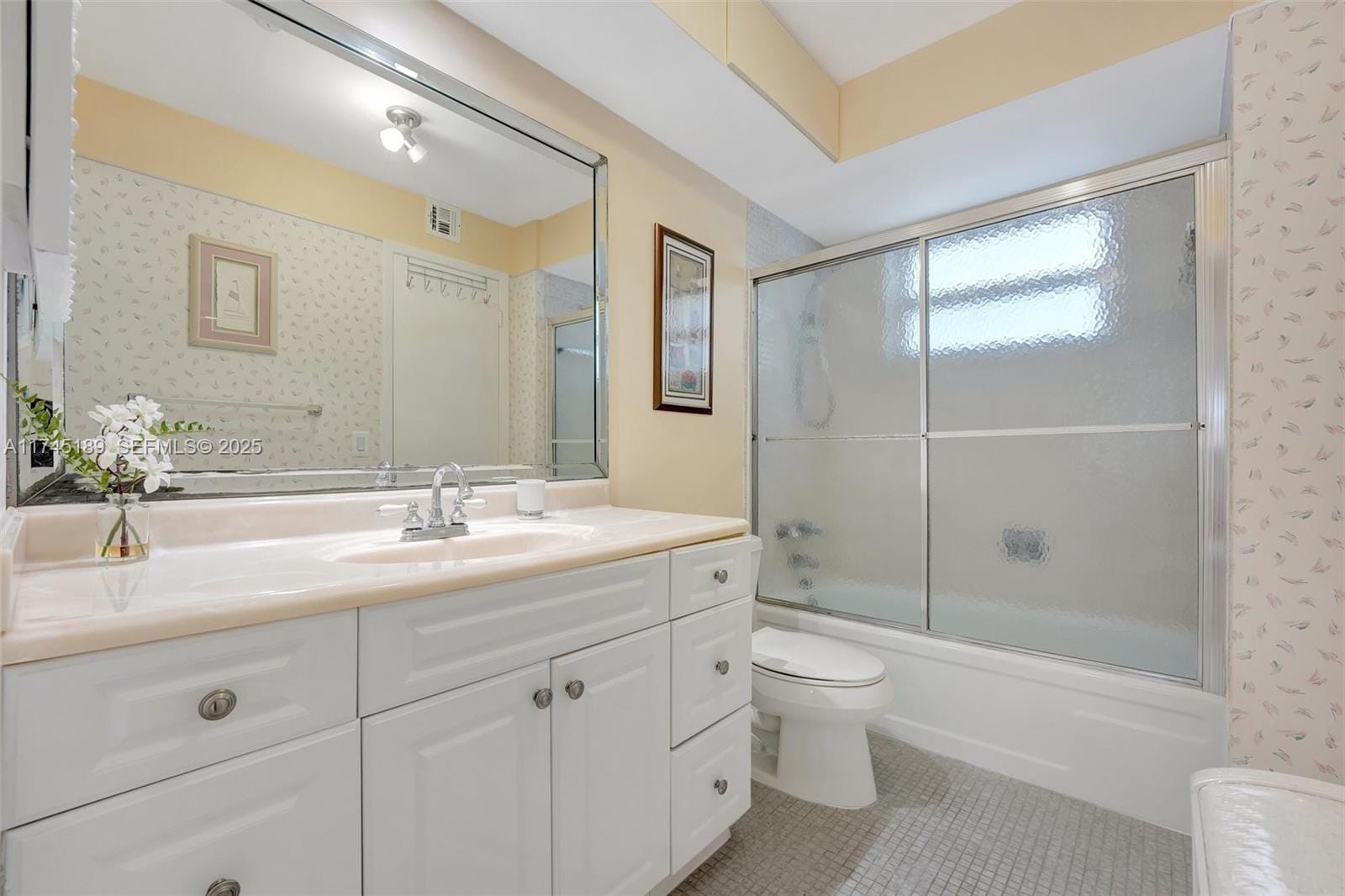2801 NW 47th Terrace 305B, Lauderdale Lakes, FL 33313 photo 17