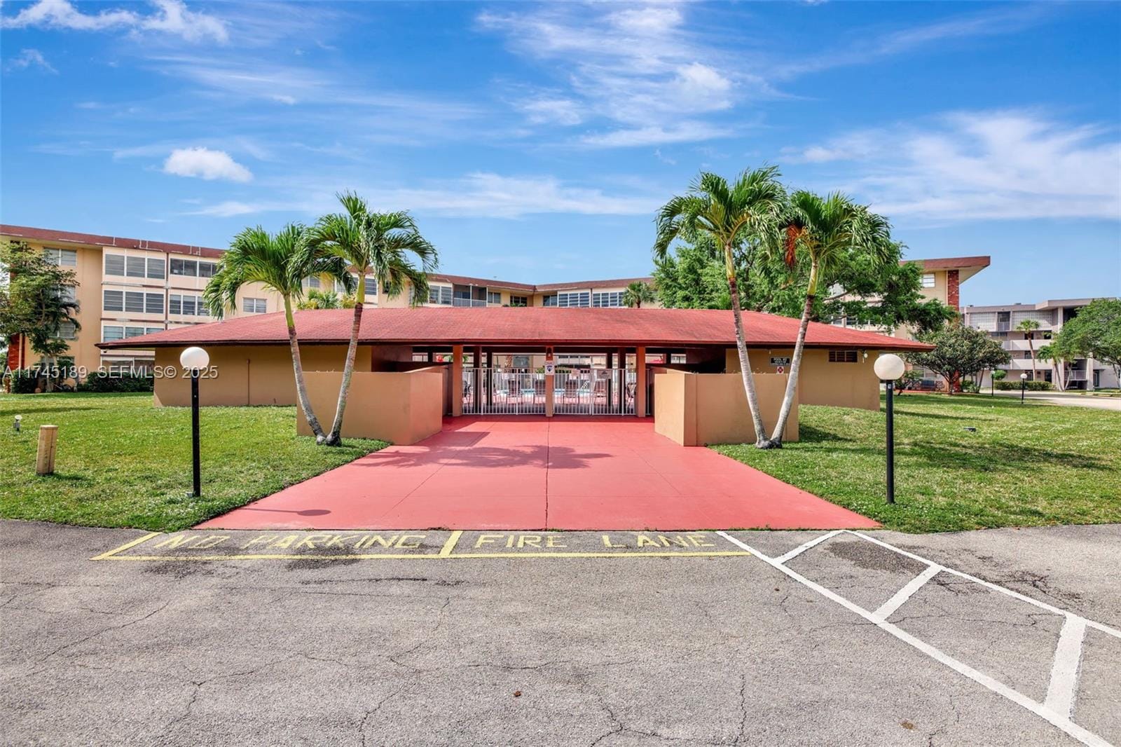 2801 NW 47th Terrace 305B, Lauderdale Lakes, FL 33313 photo 25
