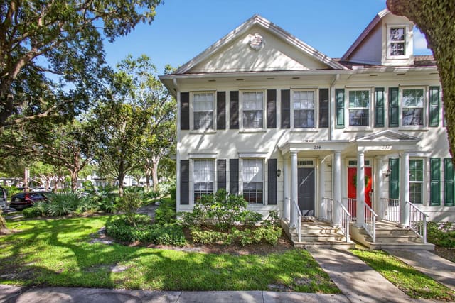 274 Murray Court, sold in Charleston Court At Abacoa, Jupiter, FL