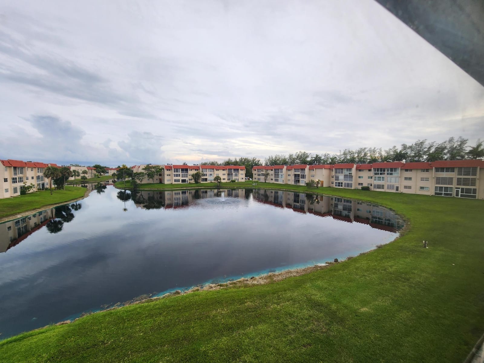 2900 Sunrise Lakes Drive W 303, Sunrise, FL 33322 photo 16