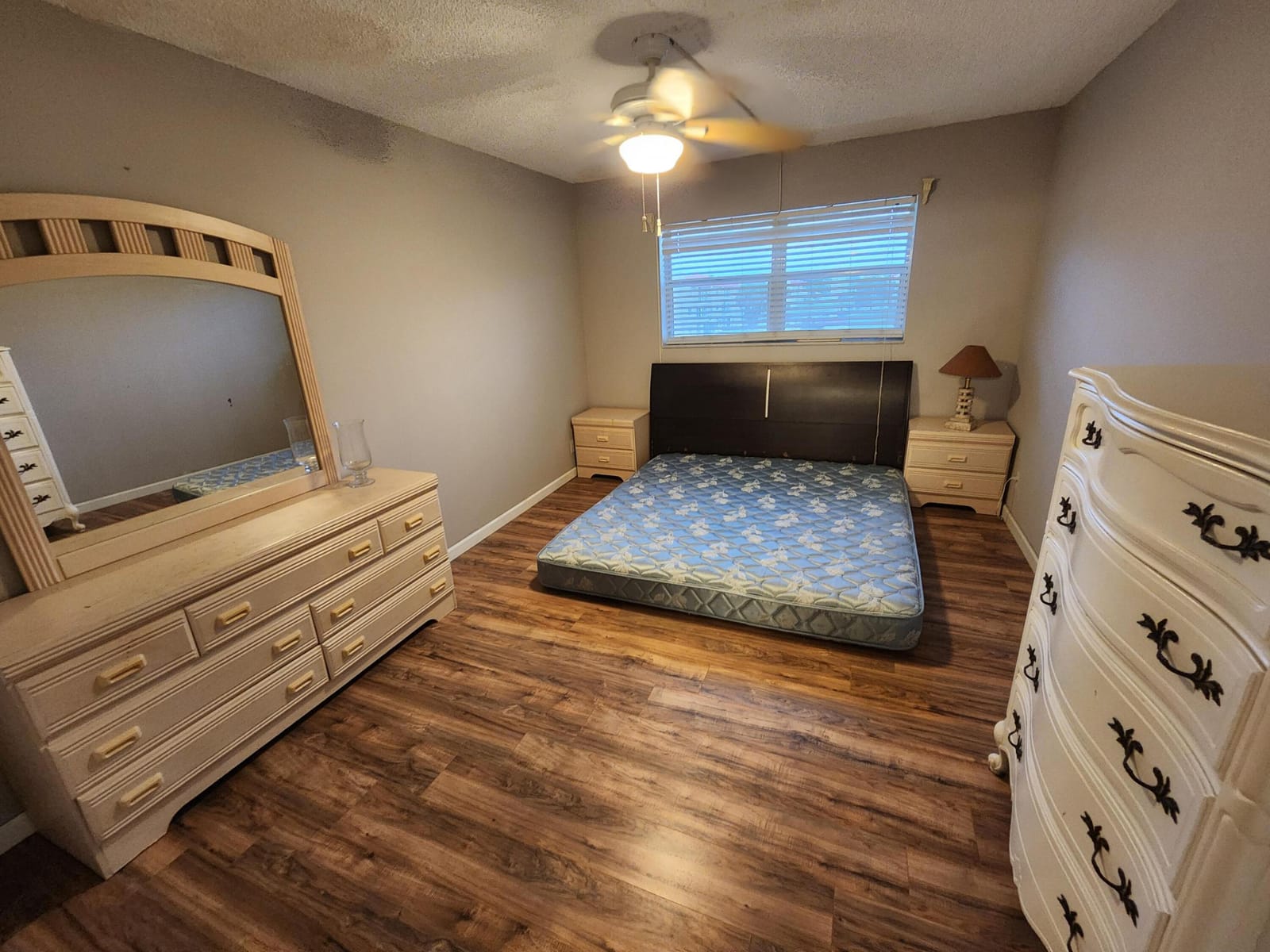 2900 Sunrise Lakes Drive W 303, Sunrise, FL 33322 photo 8