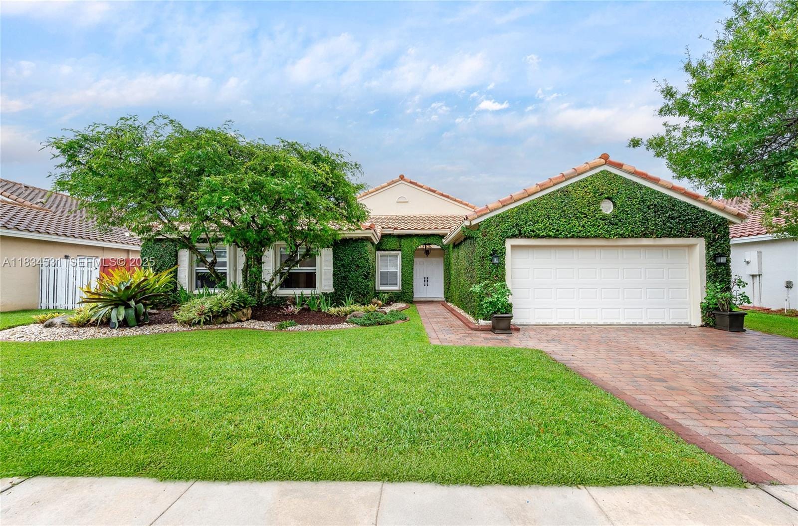 1583 SW 191st Avenue, Pembroke Pines, FL 33029