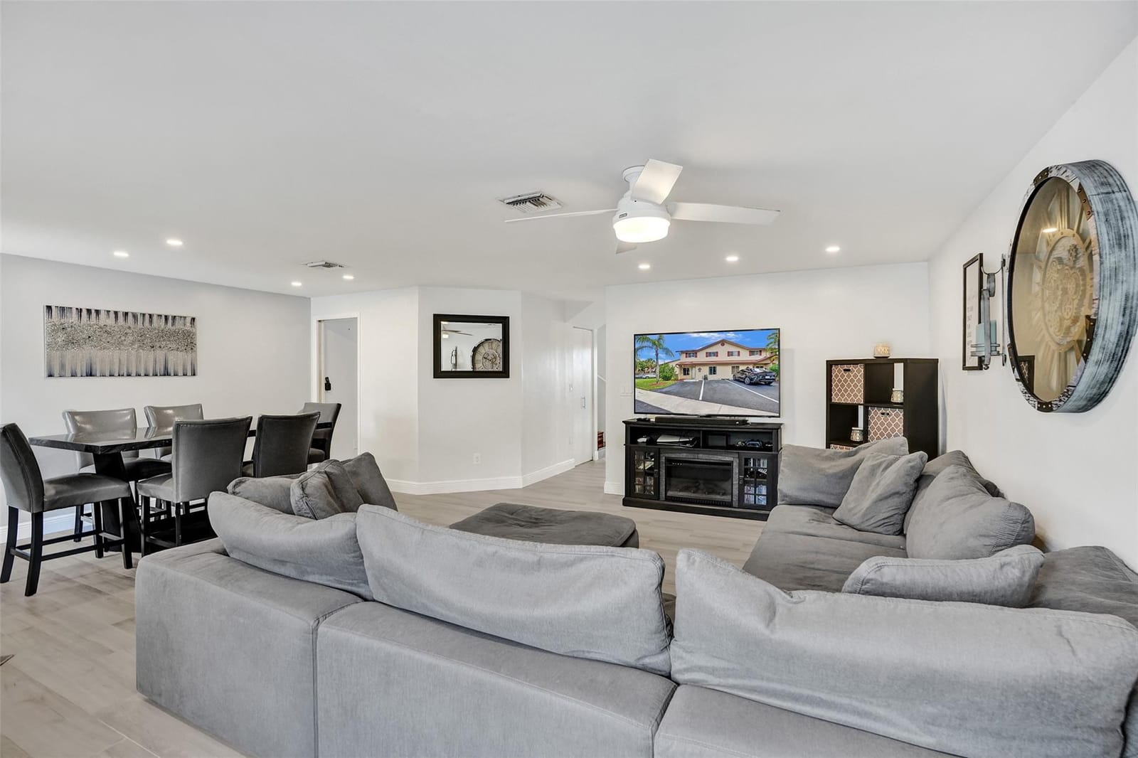 9749 NW 37th Street — photo 5