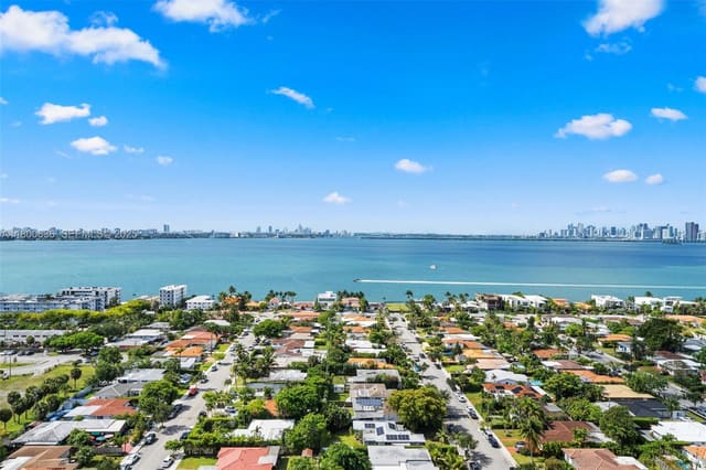 7901 Hispanola Avenue 2004, North Bay Village, FL 33141