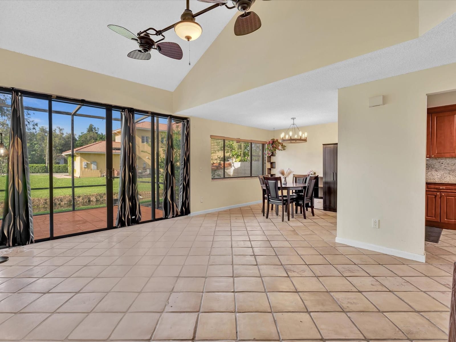 11528 Terra Bella Boulevard, Plantation, FL 33325 photo 21