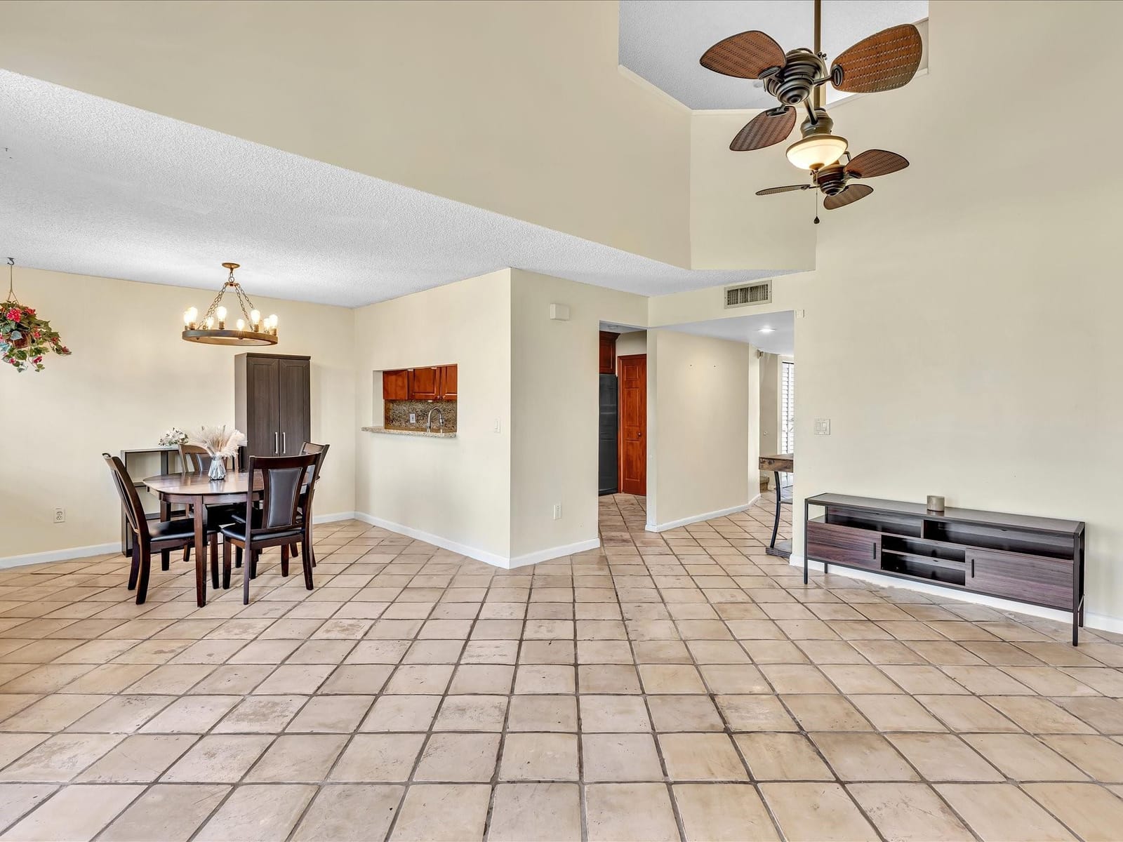 11528 Terra Bella Boulevard — photo 5