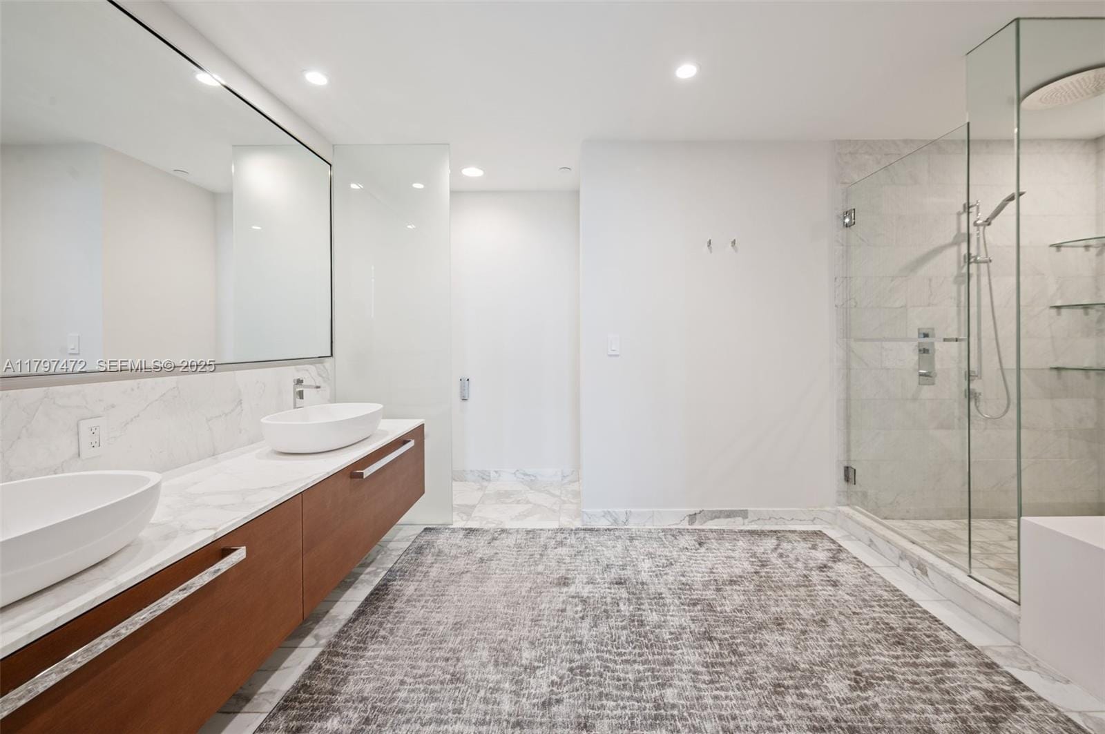 10201 Collins Avenue 303, Bal Harbour, FL 33154 photo 19