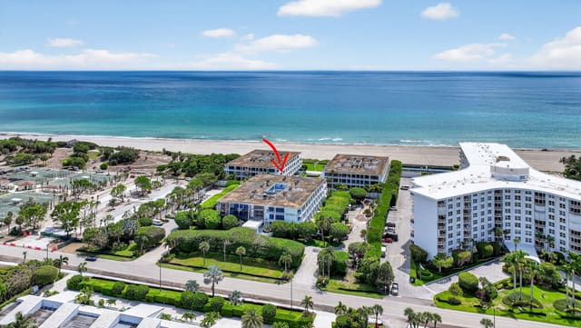 2275 S Ocean Boulevard 204n, sold in Reef Condo, Palm Beach, FL