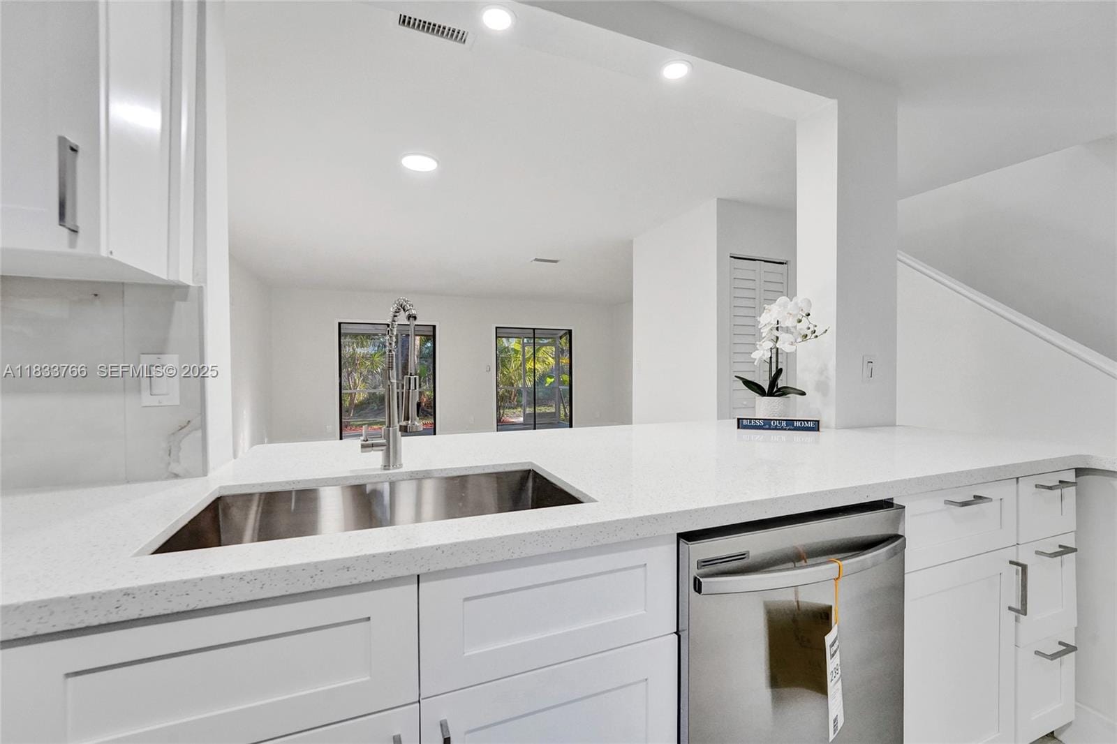 856 NW 47th Street 856, Deerfield Beach, FL 33064 photo 4
