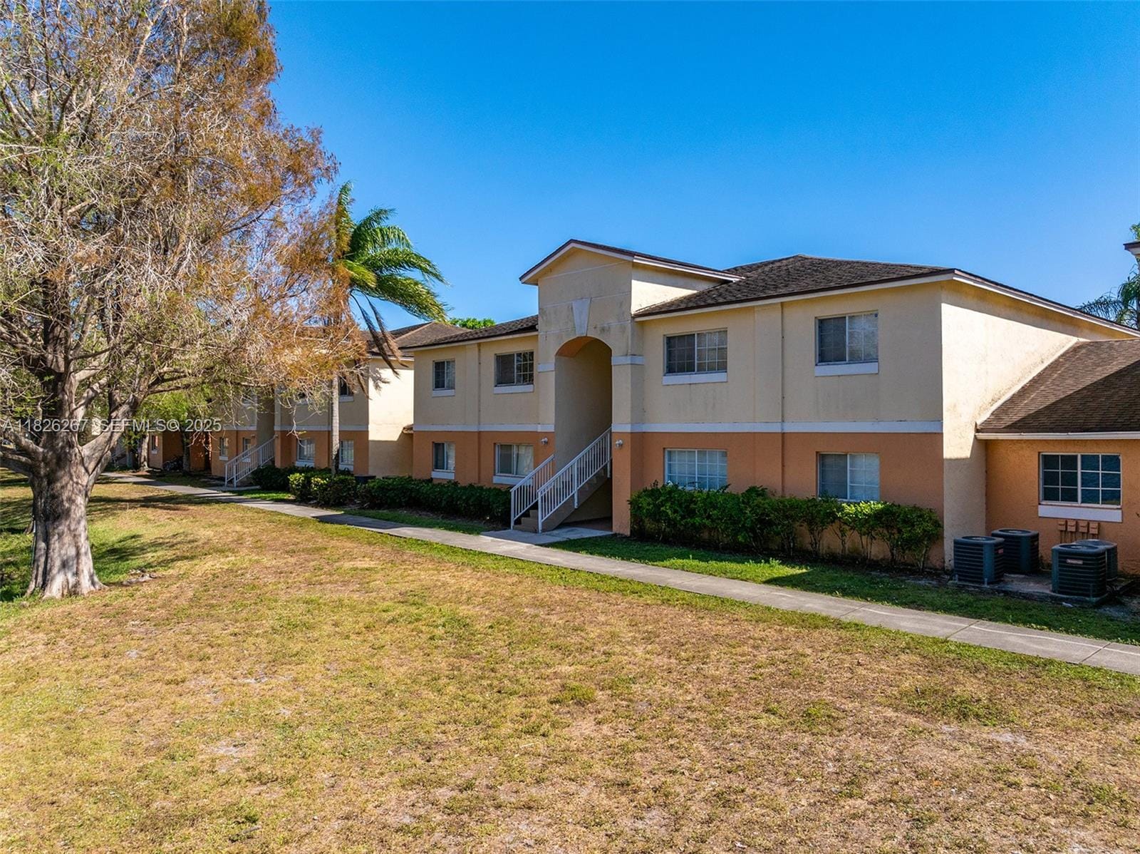3660 N 56th Avenue 602, Hollywood, FL 33021 photo 2