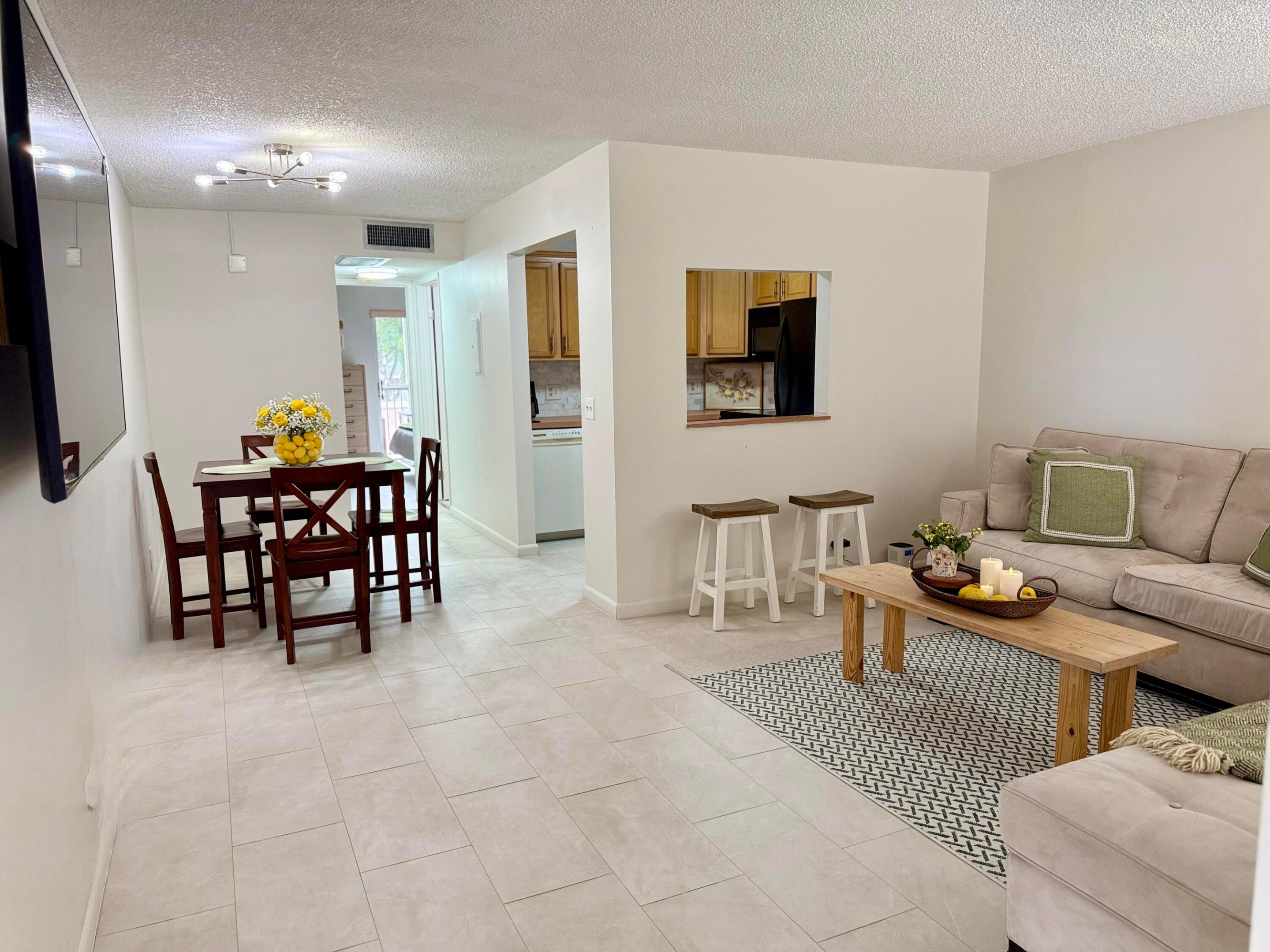 200 Village Green Circle E 310, Palm Springs, FL 33461, Palm Springs