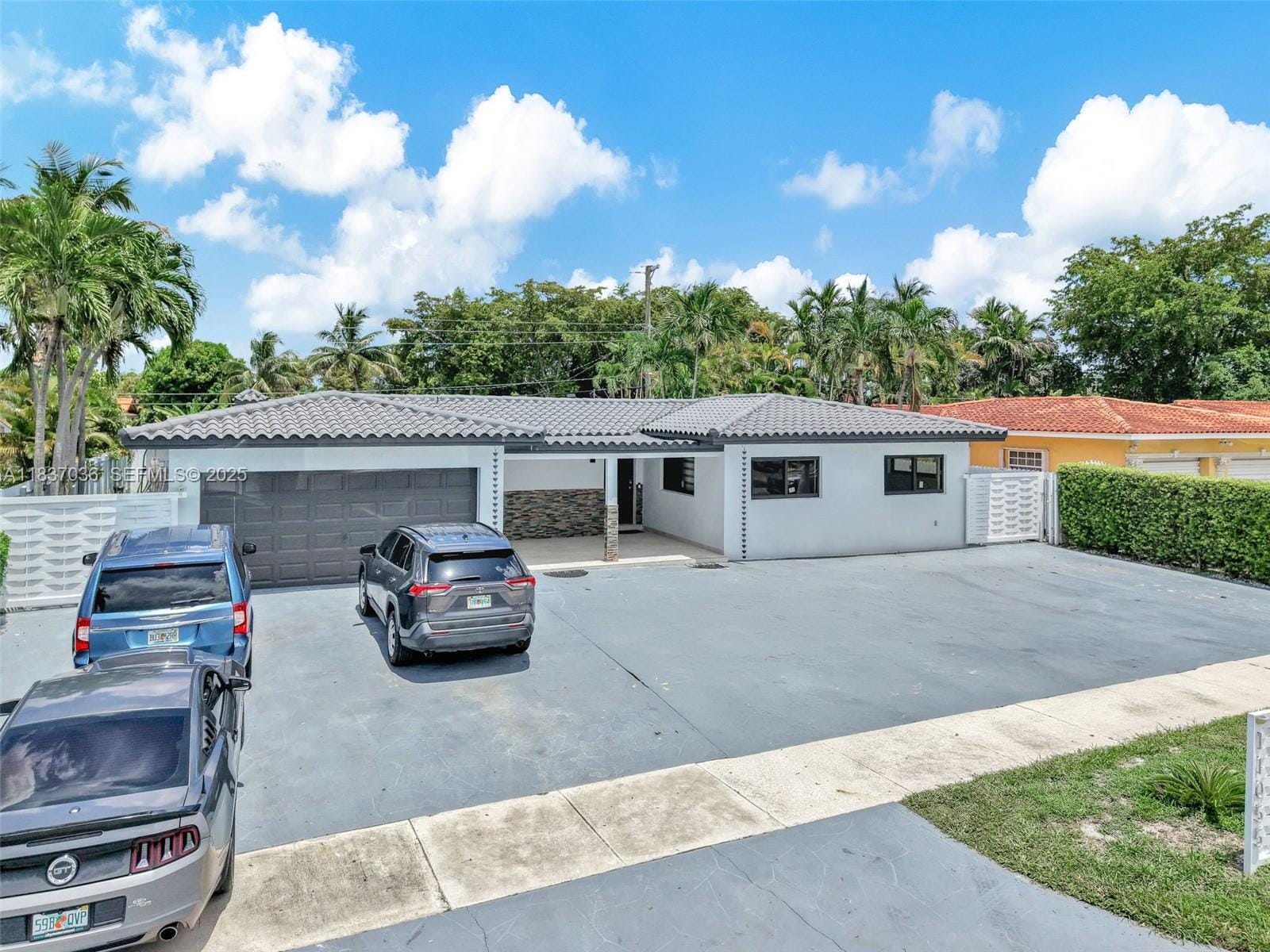 11055 NW 59th Court — photo 3