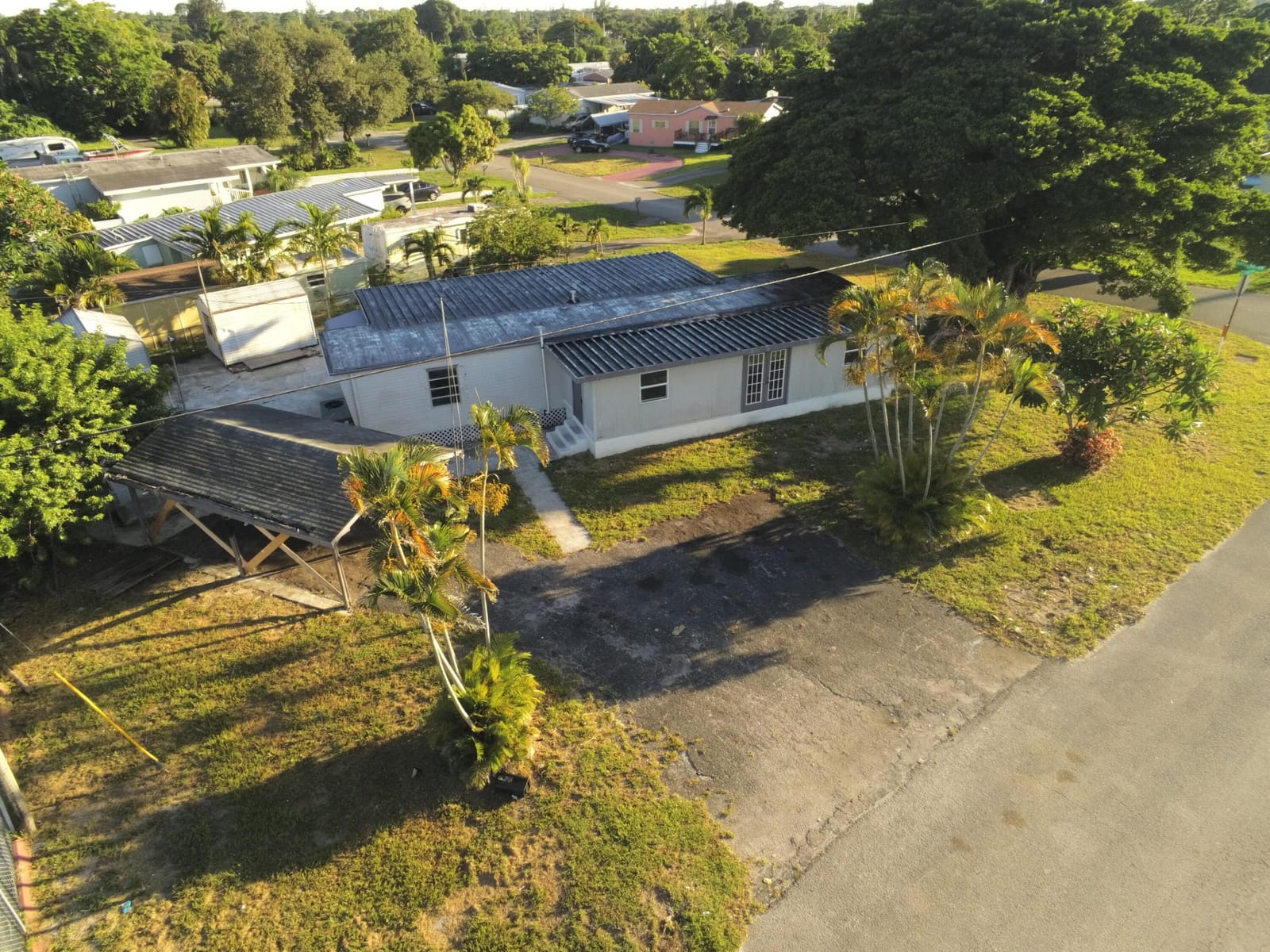 4762 Canal Road, West Palm Beach, FL 33415
