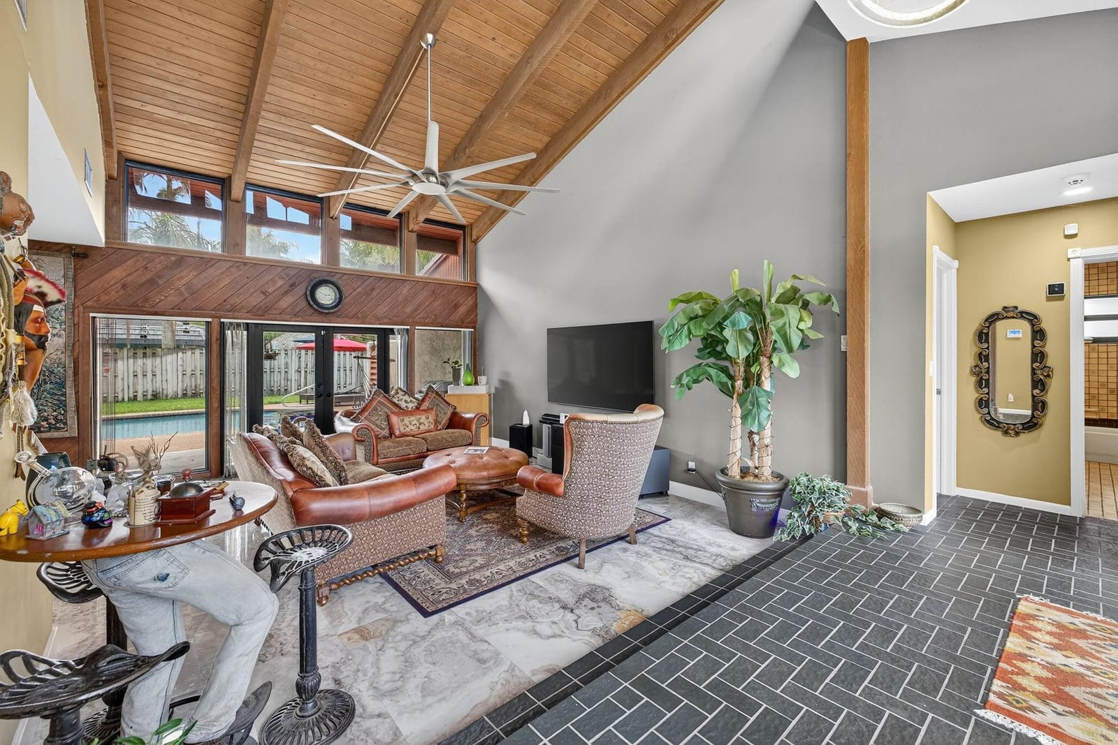 11230 NW 24th Street — photo 8