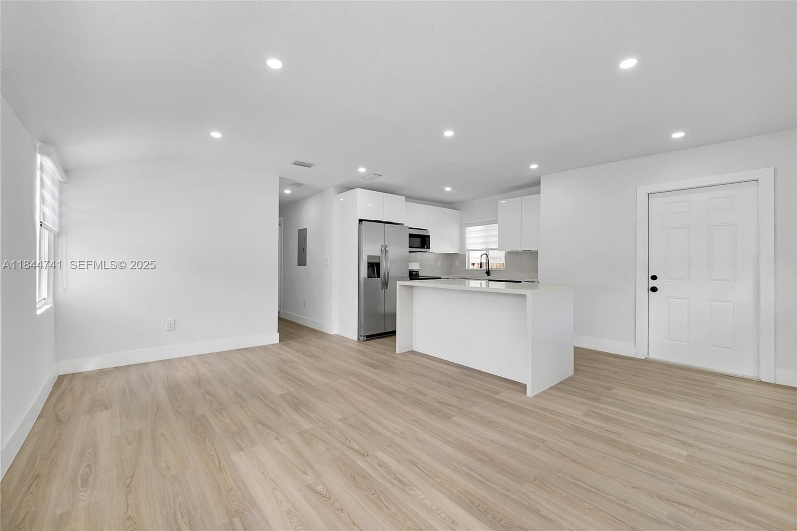 2479 NW 26th Street, Miami, FL 33142 photo 11