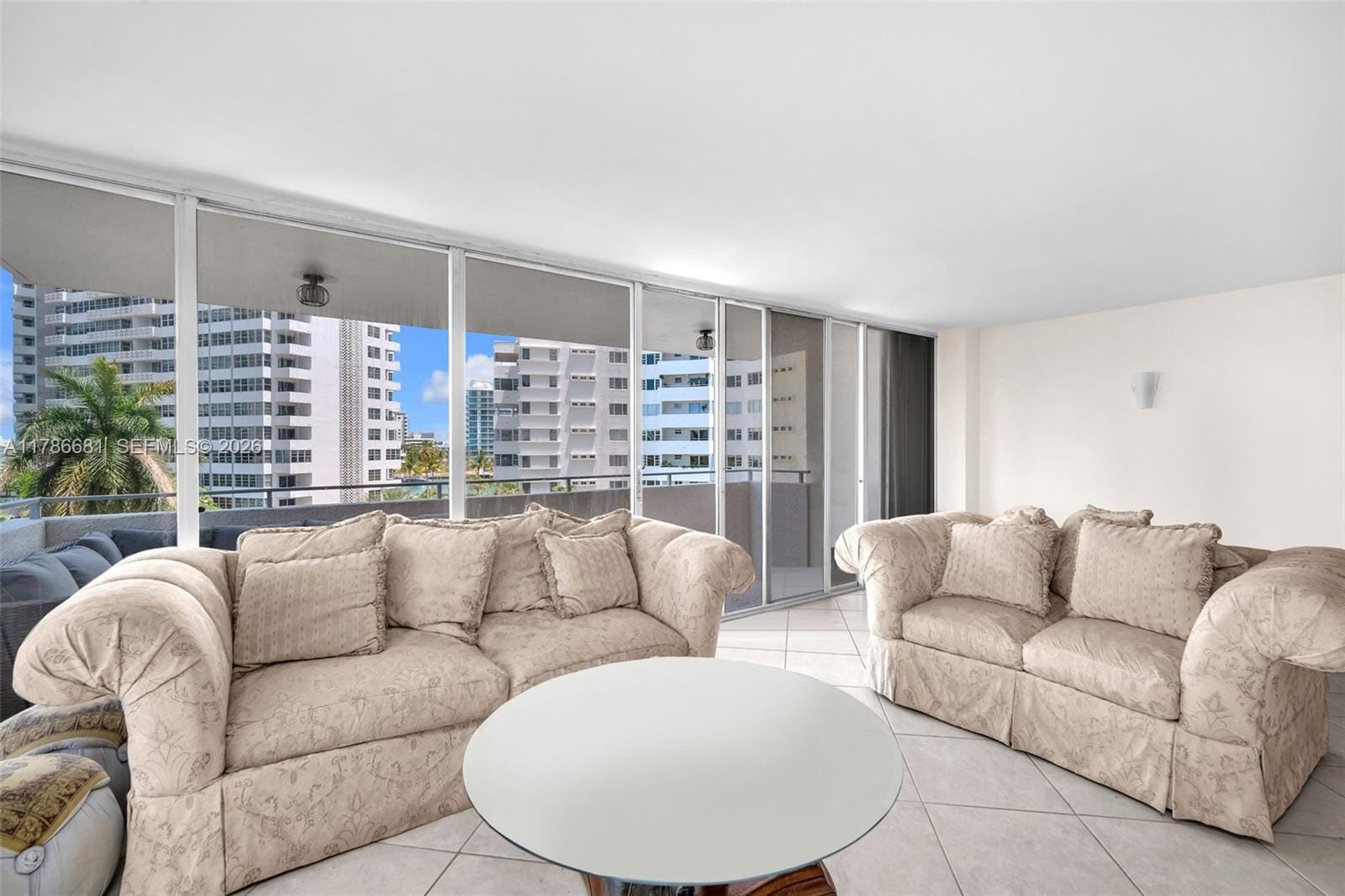 11 Island Avenue 512 — photo 4