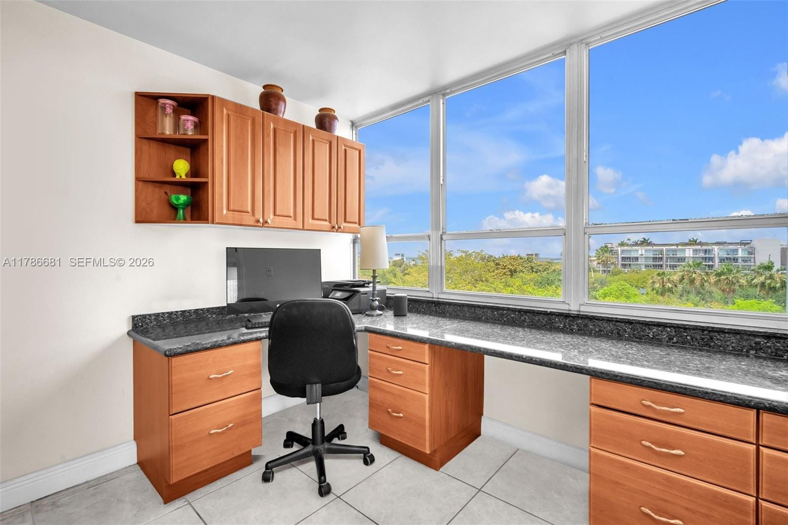 11 Island Avenue 512 — photo 9