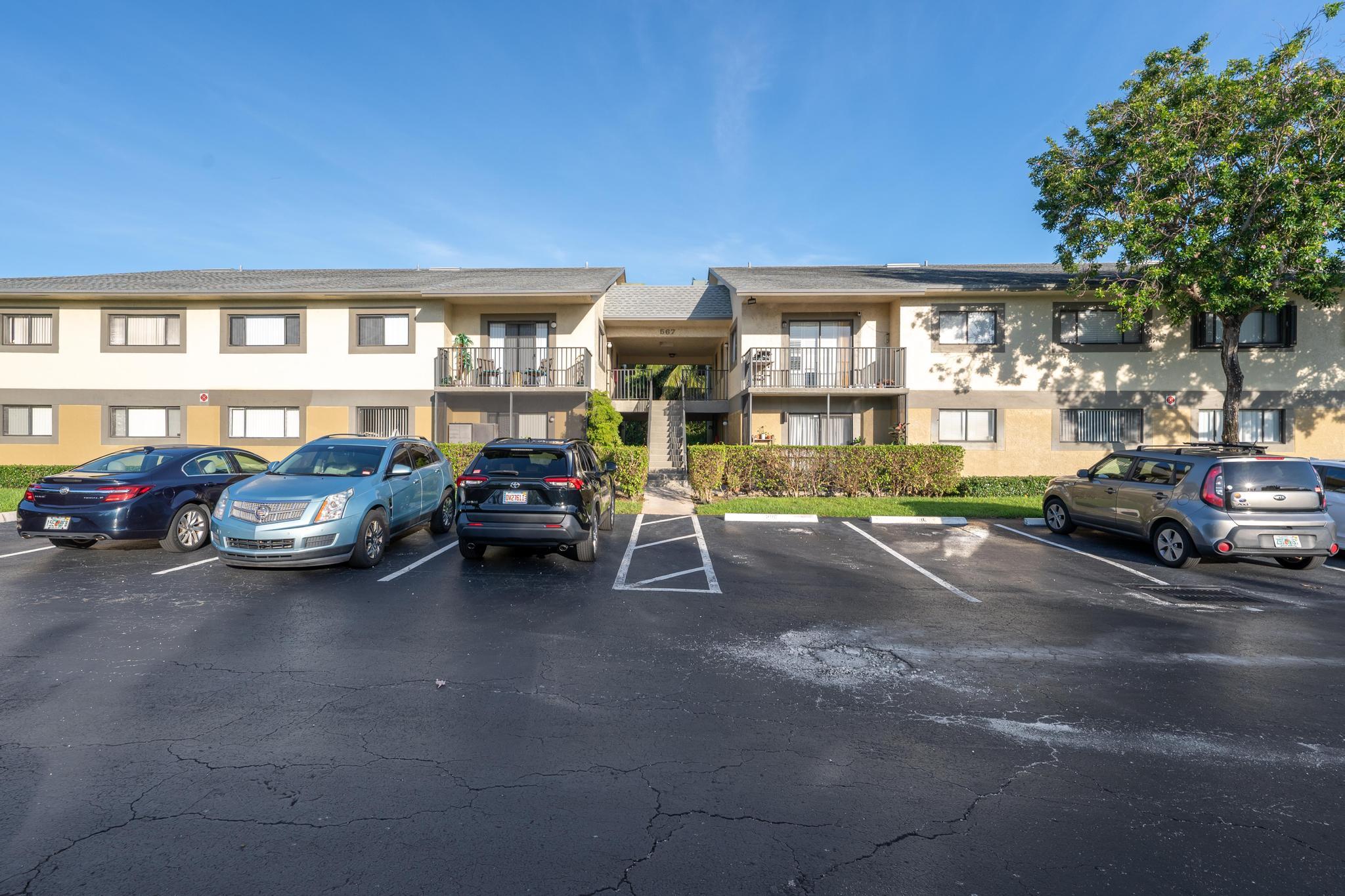 567 Trace Cir Circle, Deerfield Beach, FL 33441, Deerfield Beach