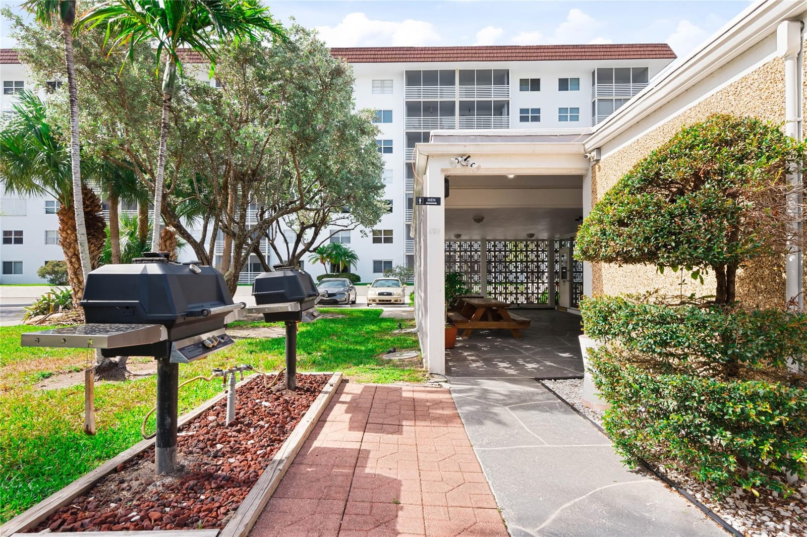 2970 NE 16th Avenue 314, Oakland Park, FL 33334 photo 29