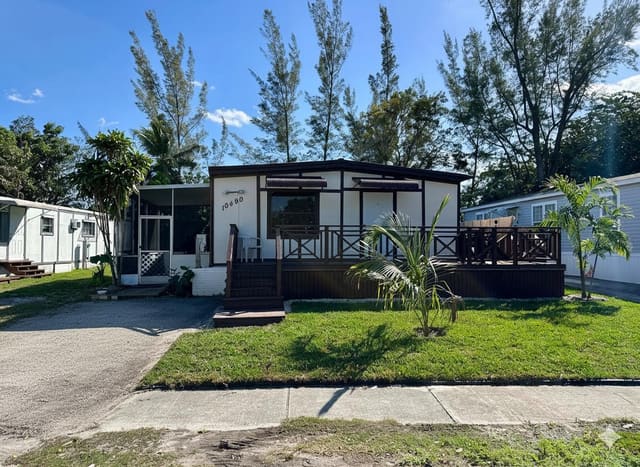 10490 Marina Way, sold in Watergate Mobile Home, Boca Raton, FL
